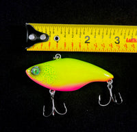 Lipless crank bait