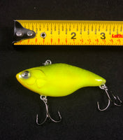 Lipless crank bait